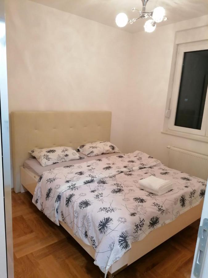 Apartman Venecija Banyaluka Dış mekan fotoğraf