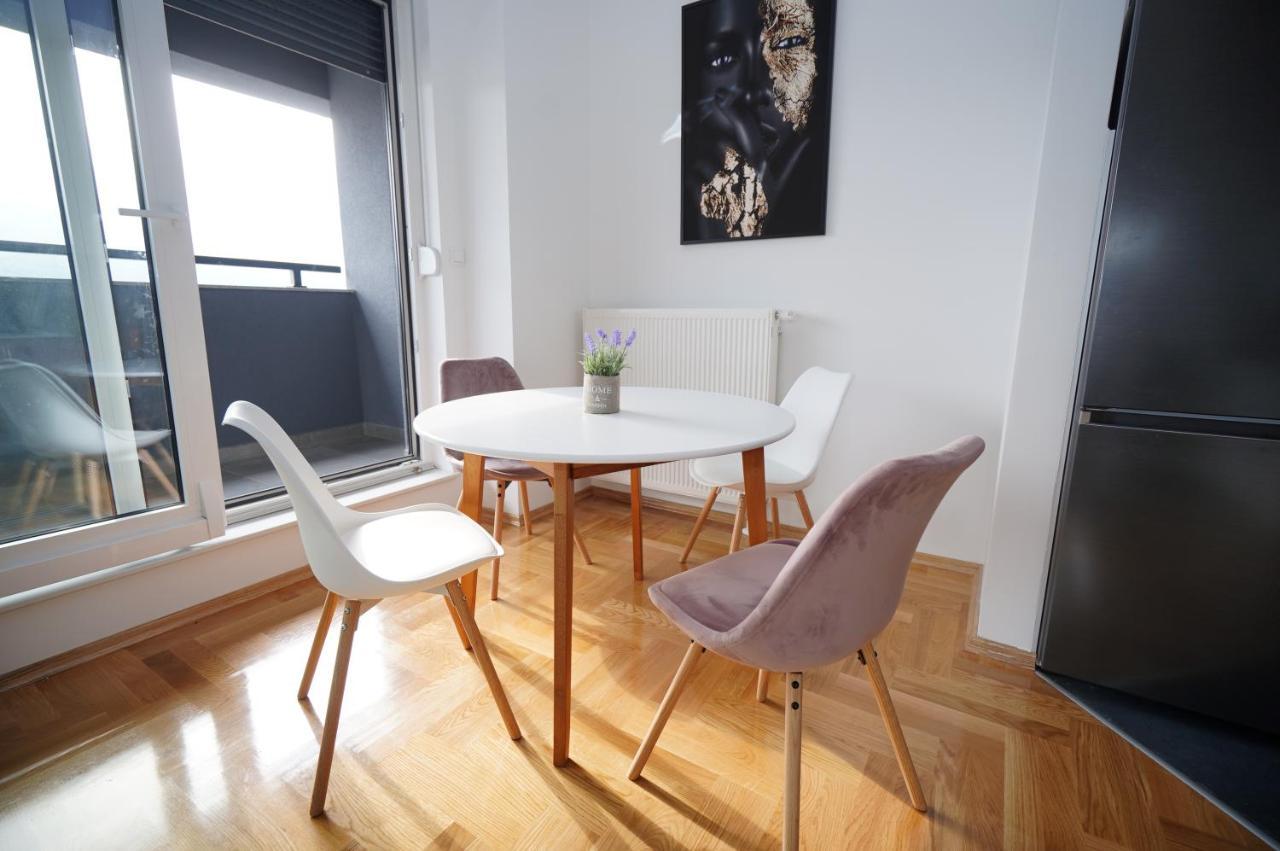 Apartman Venecija Banyaluka Dış mekan fotoğraf
