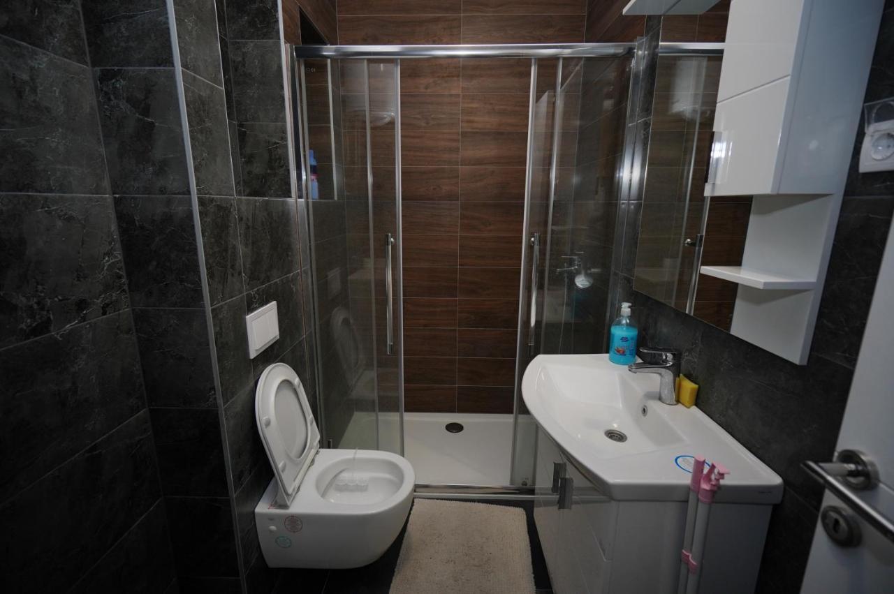 Apartman Venecija Banyaluka Dış mekan fotoğraf